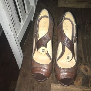 Brown leather heels